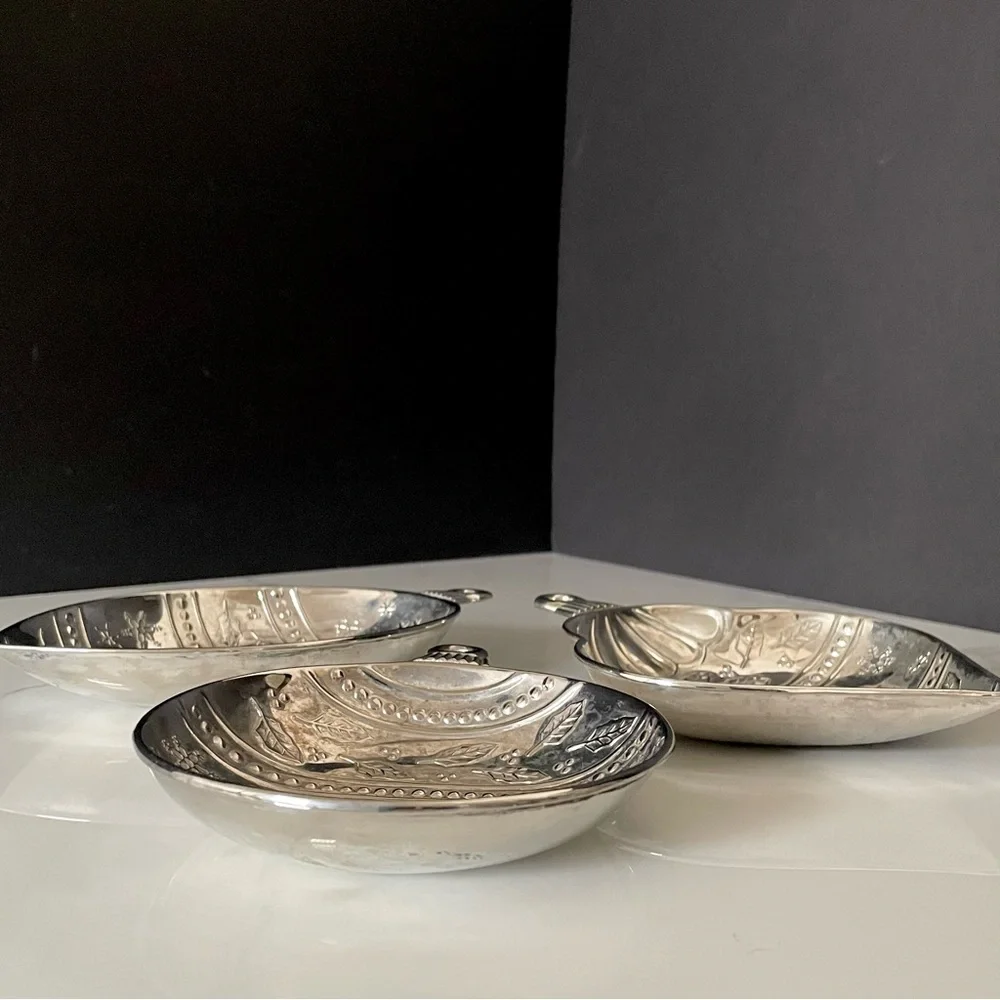 SET of 3 Ornament Dishes - International Silver Company